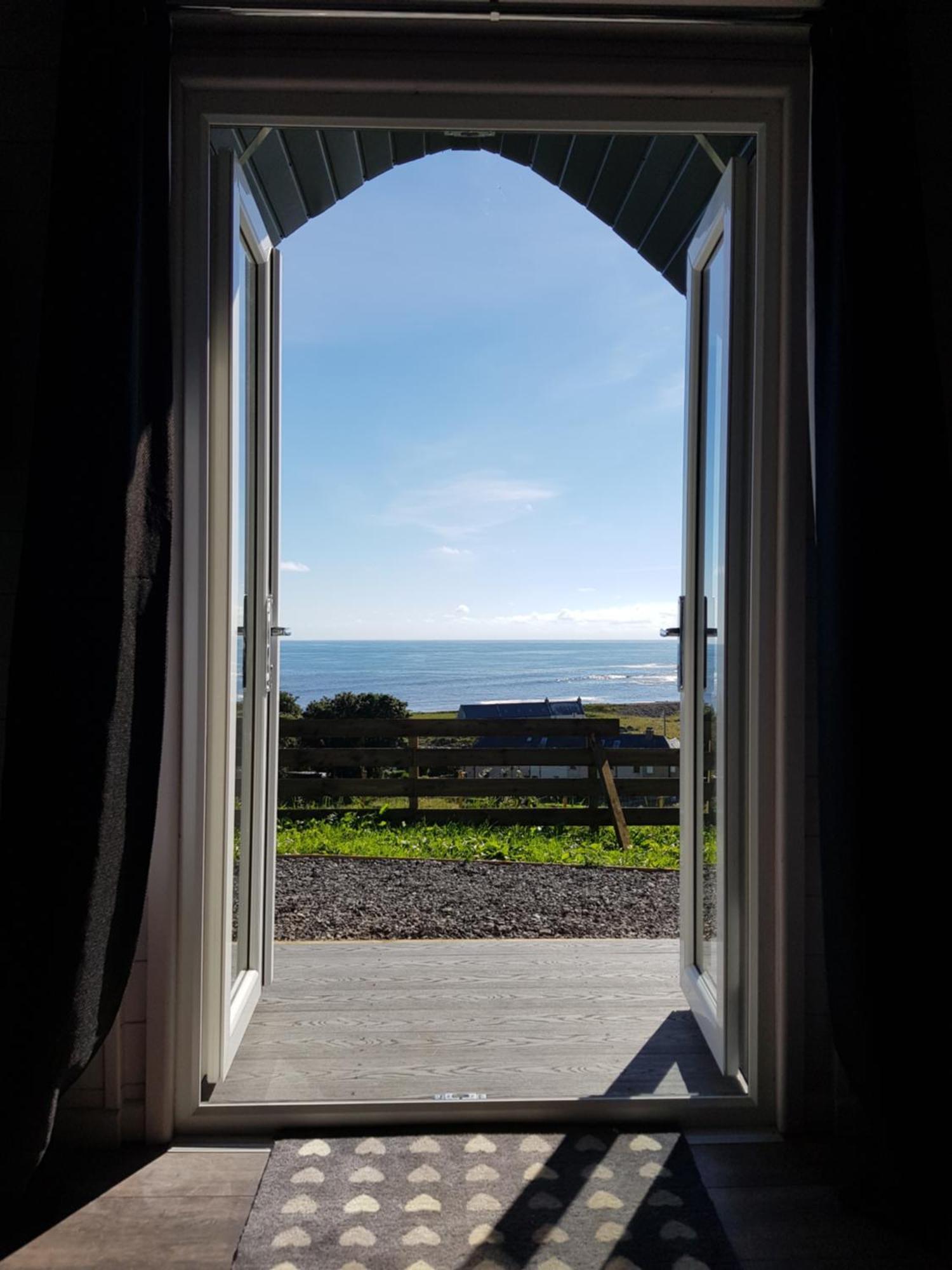 Dunbeath Camhanaich 'Half Light Of Dawn' מראה חיצוני תמונה
